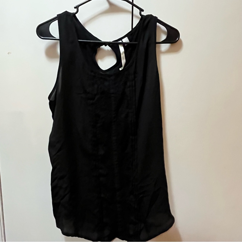 LC Lauren Conrad Black Sleeveless Tank Top with Keyhole Detail